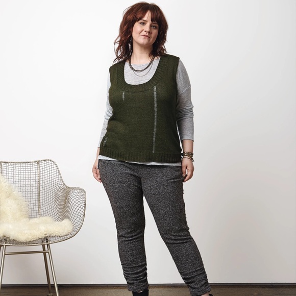 Knit Wear Love: Foolproof Instructions for Knitting Paperback Book - Picture 11 of 16